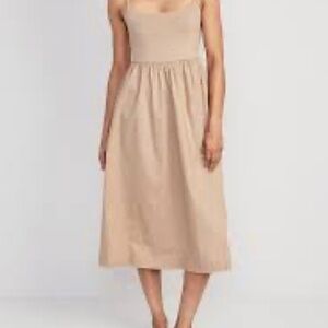 Old Navy tan sleeveless midi/maxi dress